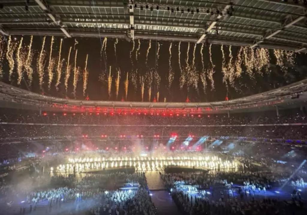 Paris 2024 Paralympic Games finish with sound and light spectacular